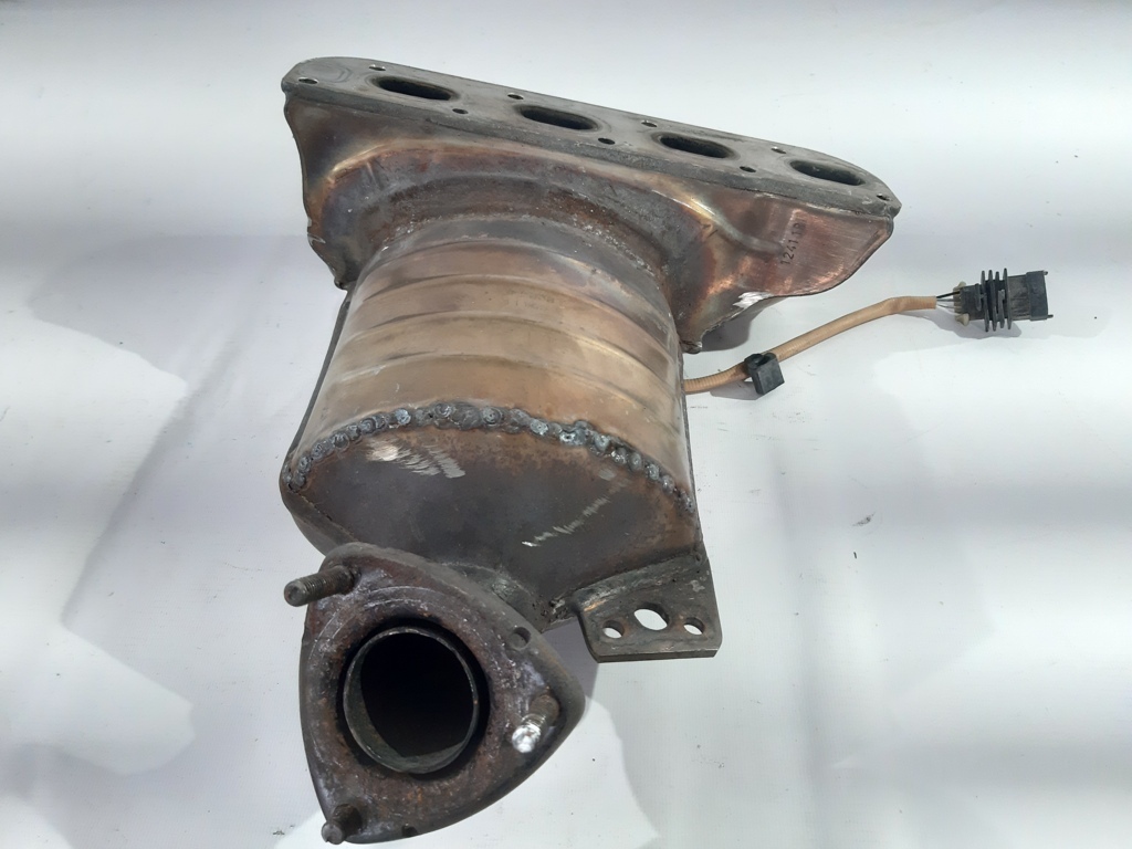 Volt Випускний колектор Chevrolet Volt 2013-2015 55582598 Chevrolet Volt 2 Volt Випускний колектор Chevrolet Volt 2013-2015 55582598 Chevrolet Volt 2