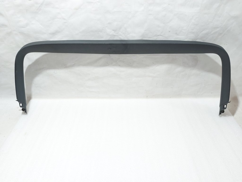 Jetta wagon Обшивка крышки багажника верхняя Volkswagen Jetta wagon 2009-2014 1K9867603A82V Volkswagen Jetta 1