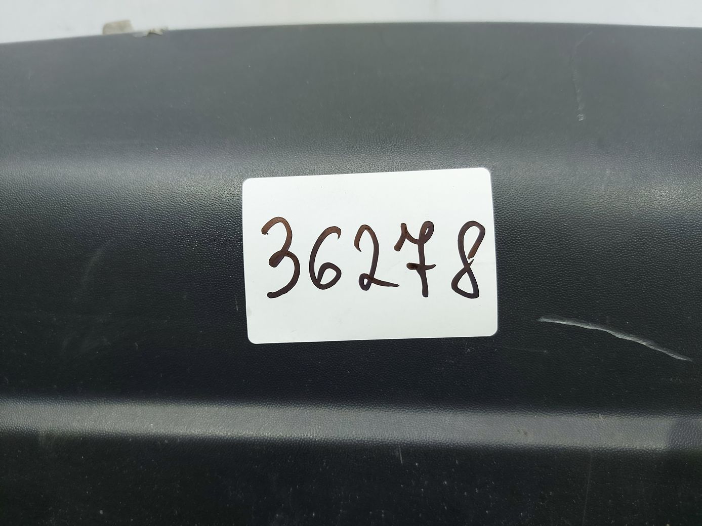 Compass Губа бампера заднего (черная) Jeep Compass 2011-2017 68109901AA Jeep Compass 7