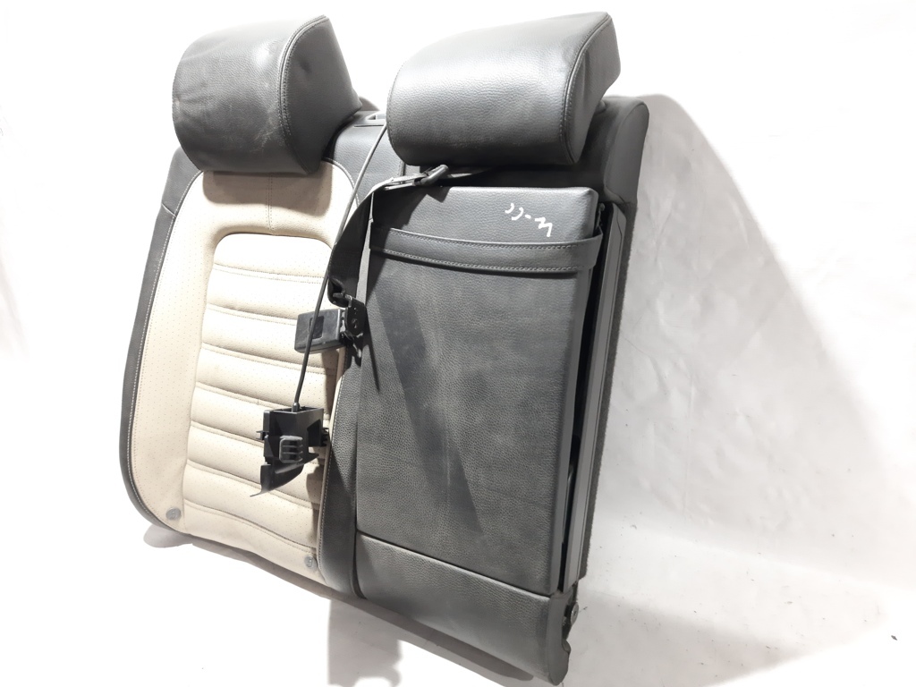 Passat cc Спинка заднього ряду сидінь ліва/права (кріплення підлокітника зламані) Volkswagen Passat CC 2013-2017 Volkswagen Passat CC 3