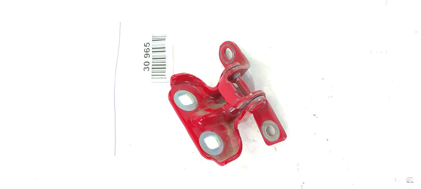 Sonic. Петля двери задней левой верхняя Chevrolet Sonic 2012-2020 95212767 Chevrolet Sonic