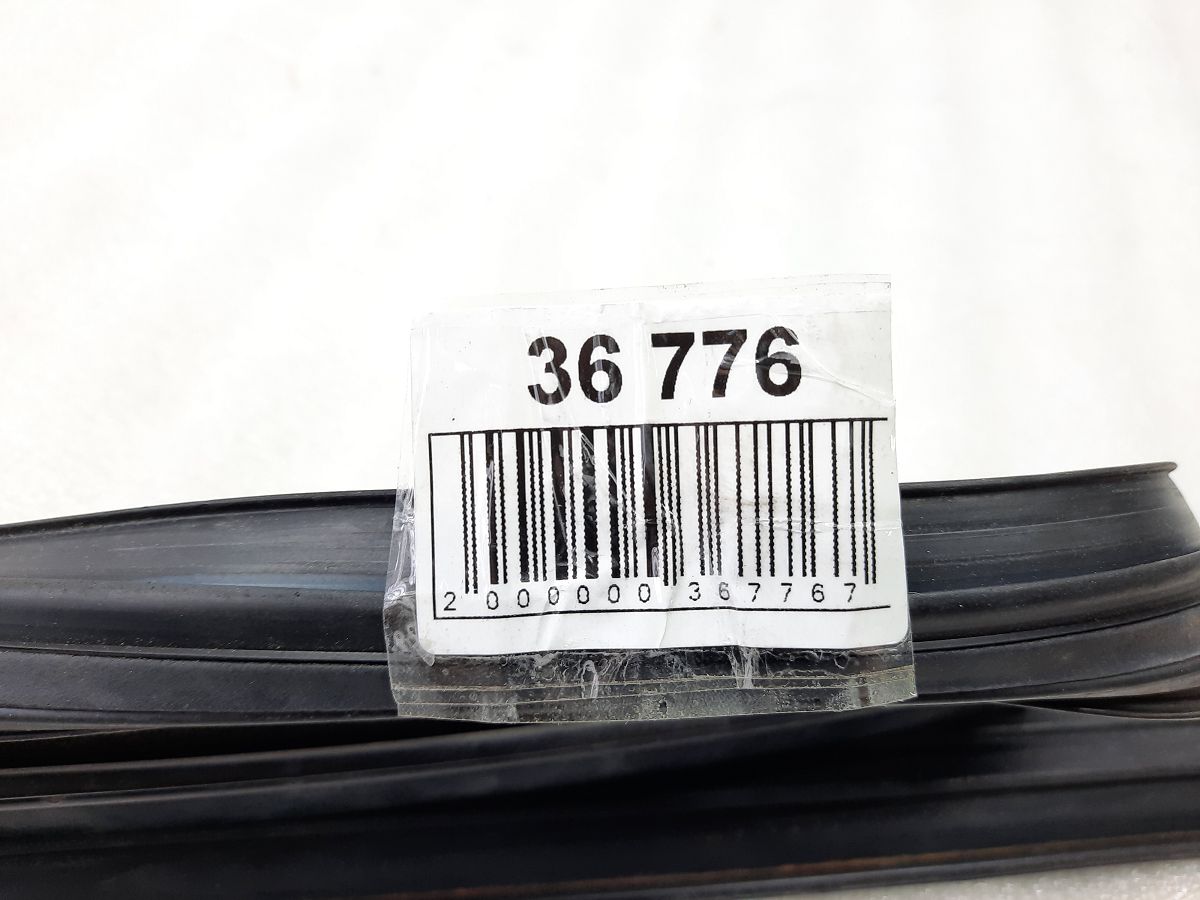 Accord Напрямна гумка скла дверей задньої лівої Honda Accord 2010-2012 72775TA5A01 Honda Accord 6