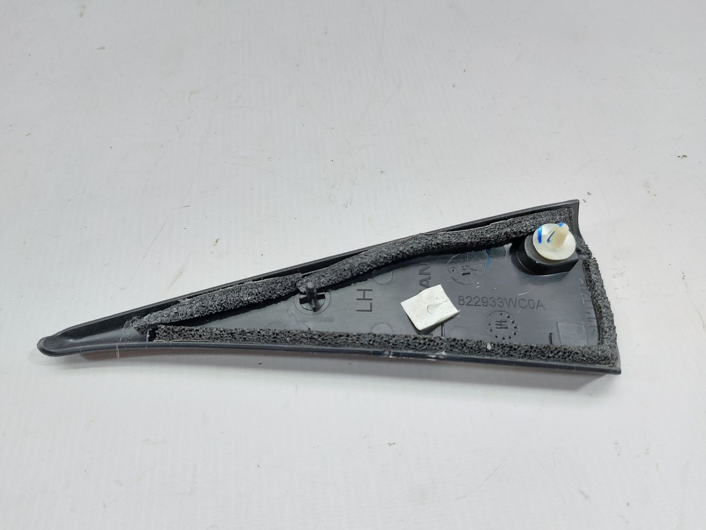Versa note Уголок двери задней левой внутренний Nissan Versa Note 2014-2019 822933WC0A Nissan Versa Note 3 Versa note Уголок двери задней левой внутренний Nissan Versa Note 2014-2019 822933WC0A Nissan Versa Note 3