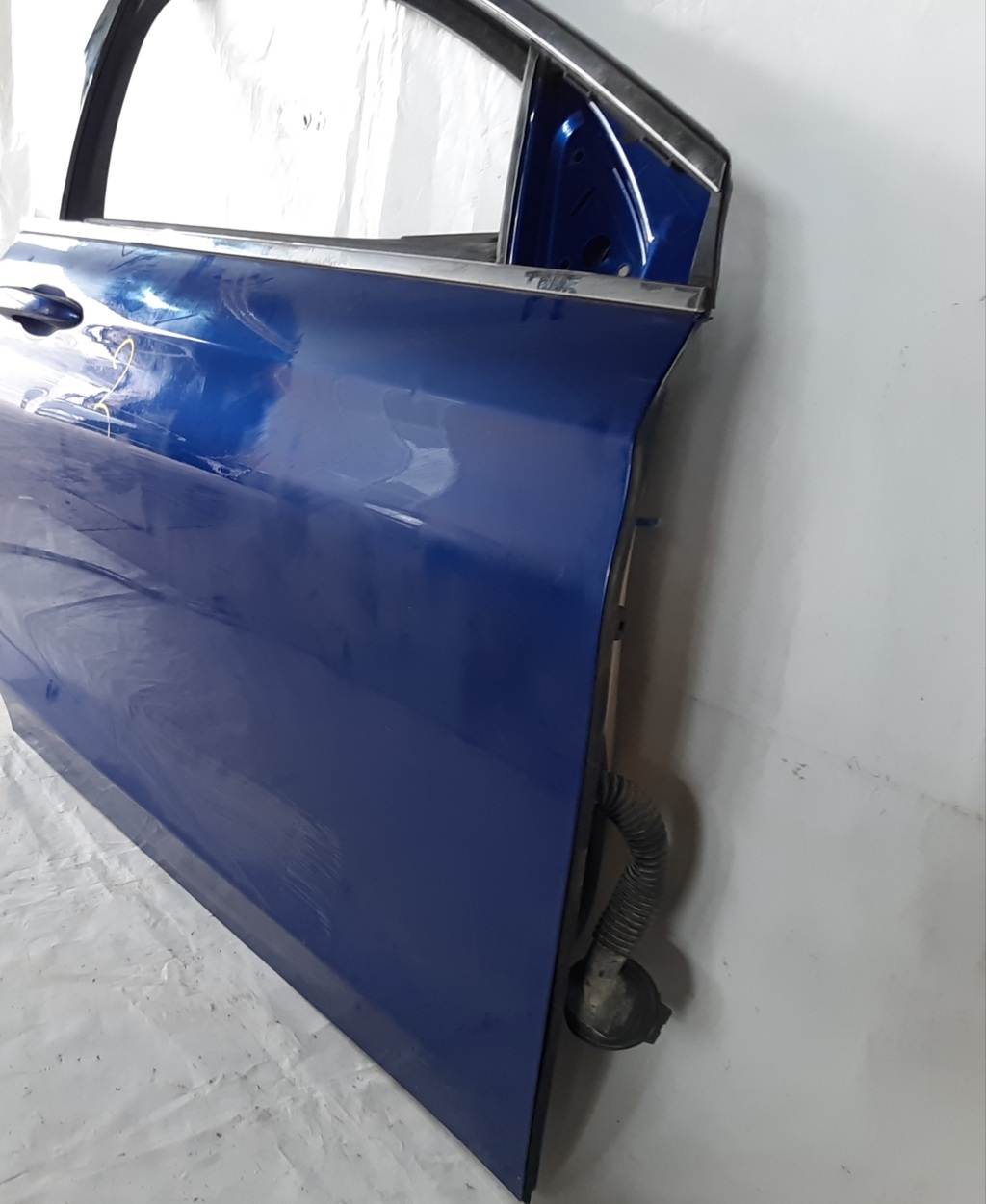 200 Двері передні права Chrysler 200 2015-2017 68248176AC Chrysler 200 19