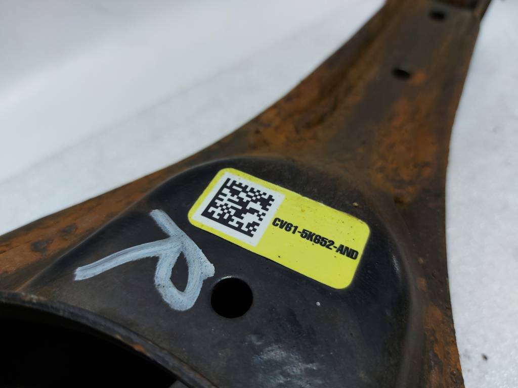 Escape Важіль задній лівий/правий нижній Ford Escape 2013-2019 CV6Z5500P Ford Escape 5