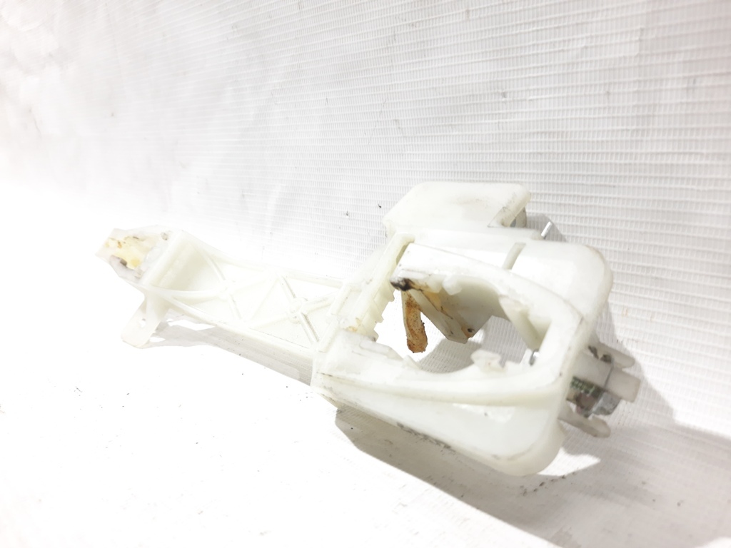 Forte Кронштейн ручки дверей передньої лівої зовнішньої Kia Forte 2014-2018 82655A7001 Kia Forte 11