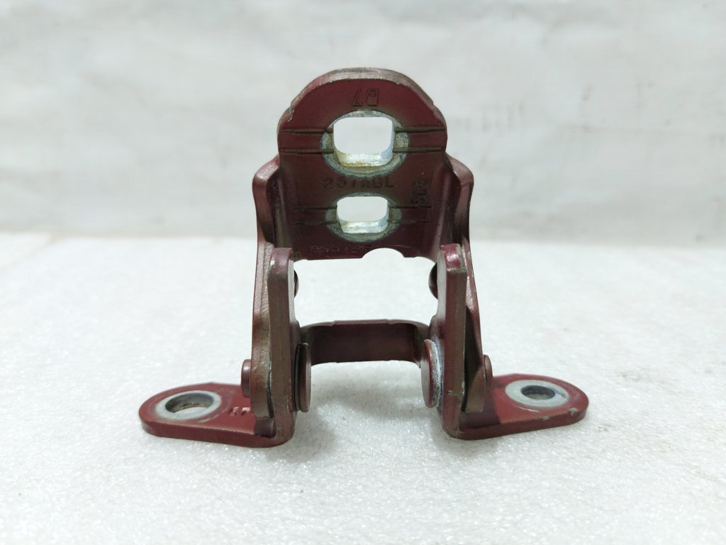 Patriot Петля дверей передньої/задньої правої верхня Jeep Patriot 2007-2017 5074256AB Jeep Patriot 26