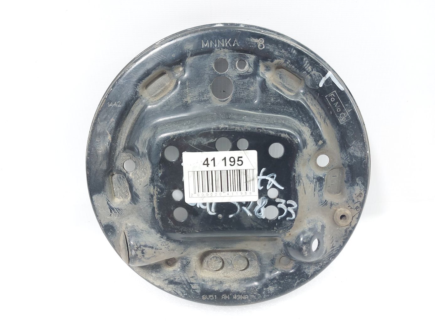 Fiesta sedan. Кожух барабана гальмівного заднього лівого Ford Fiesta sedan 2011-2019 8V5Z2212B Ford Fiesta sedan Fiesta sedan. Кожух барабана гальмівного заднього лівого Ford Fiesta sedan 2011-2019 8V5Z2212B Ford Fiesta sedan