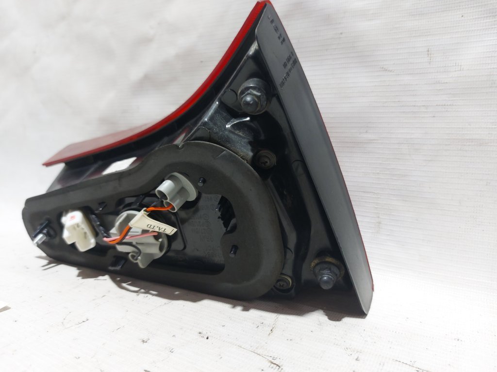 Optima Ліхтар кришки багажника правий Kia Optima 2011-2013 924042T000 Kia Optima 5