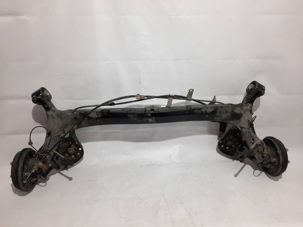 Insight Задня балка Honda Insight 2010 42100TM8A03 Honda Insight 23