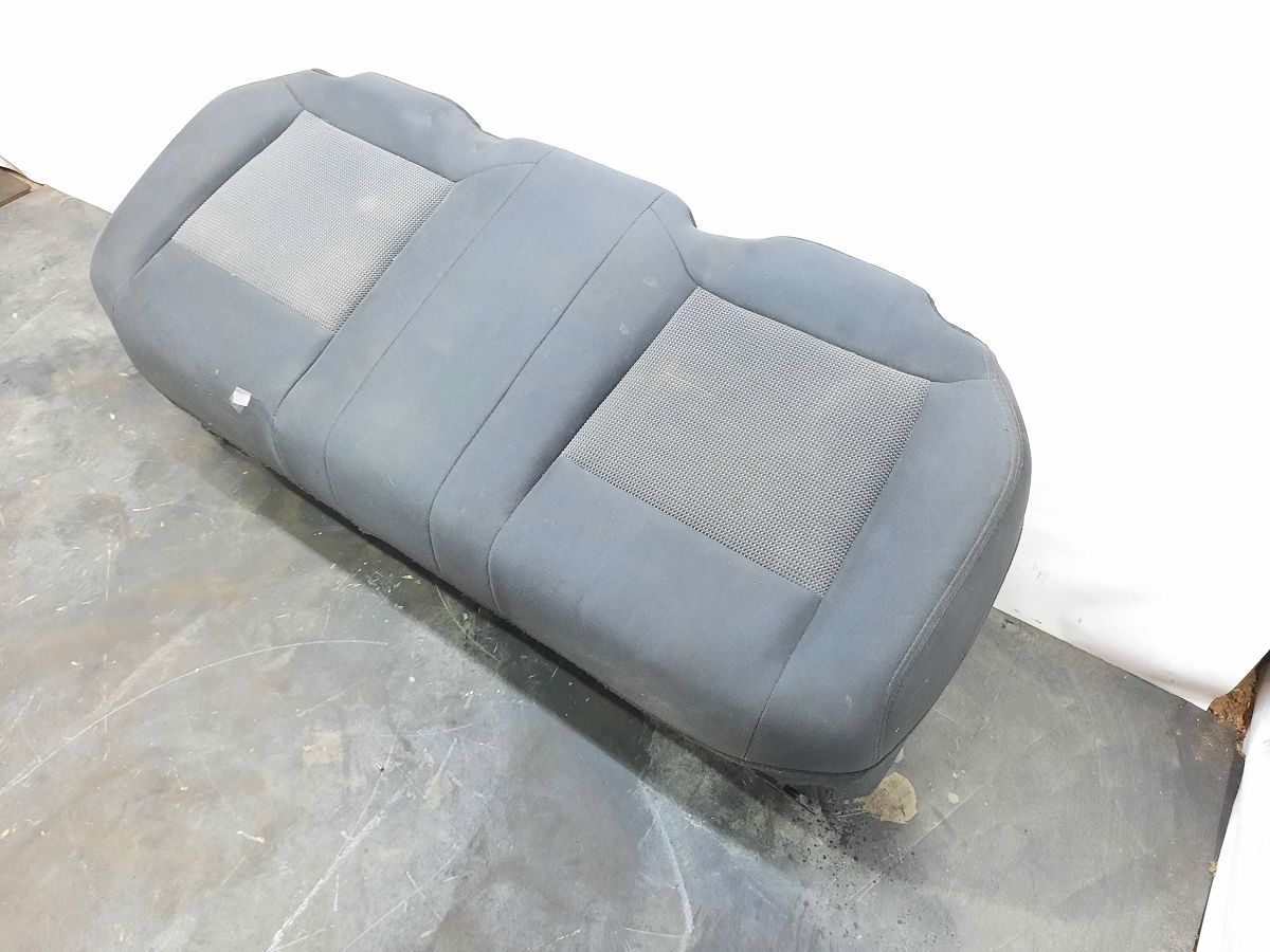 Compass Нижняя часть заднего ряда сидений Jeep Compass 2009-2017 1RF87XDVAC Jeep Compass 3