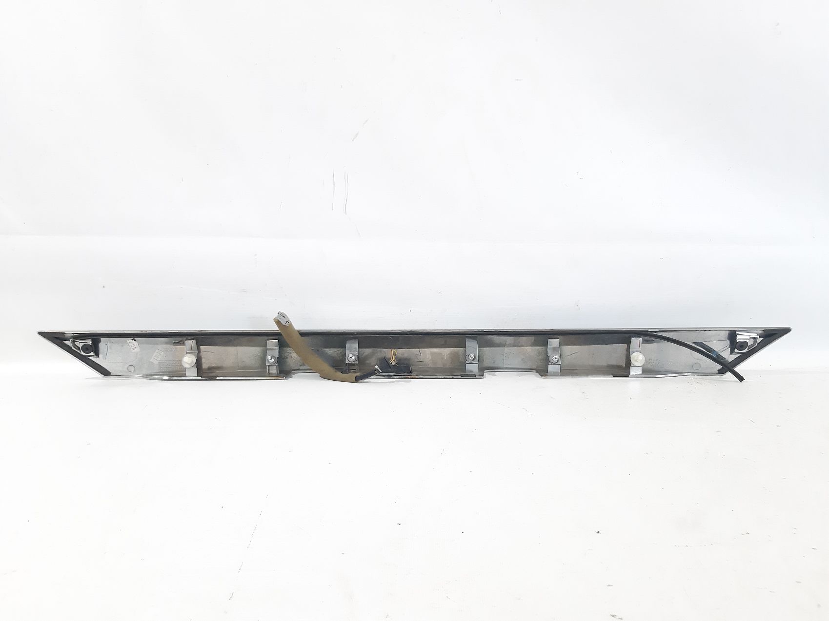 Altima Молдинг кришки багажника (без камери) Nissan Altima 2013-2014 848103TA2A Nissan Altima 5 Altima Молдинг кришки багажника (без камери) Nissan Altima 2013-2014 848103TA2A Nissan Altima 5