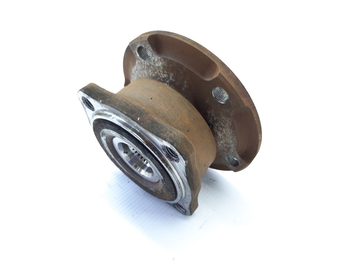 5 series Ступица задняя левая/правая BMW 5 series 2010-2017 33006867806 BMW 5 series 11