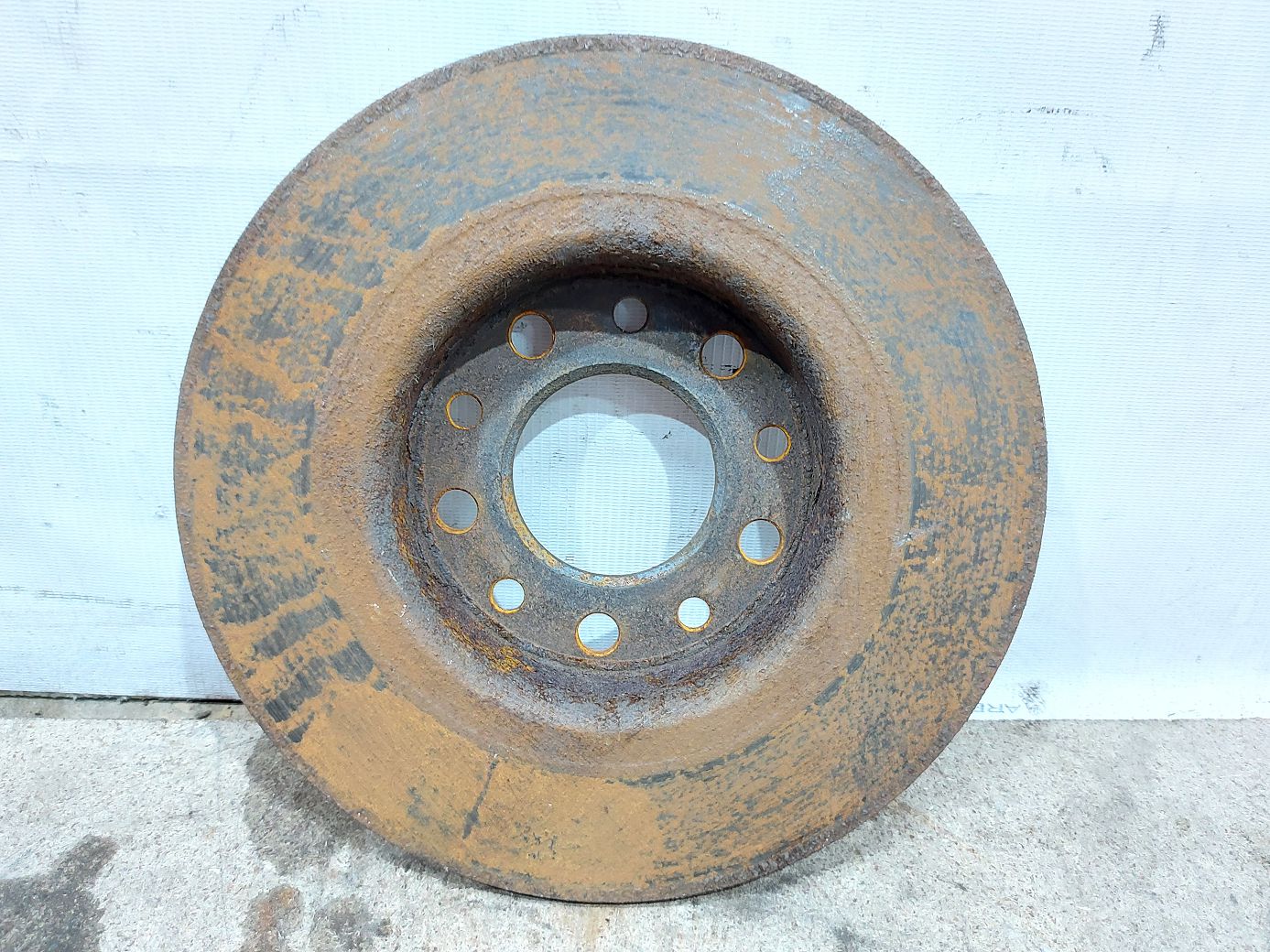 Dart Диск гальмівний задній лівий/правий Dodge Dart 2013-2019 68082121AB Dodge Dart 25