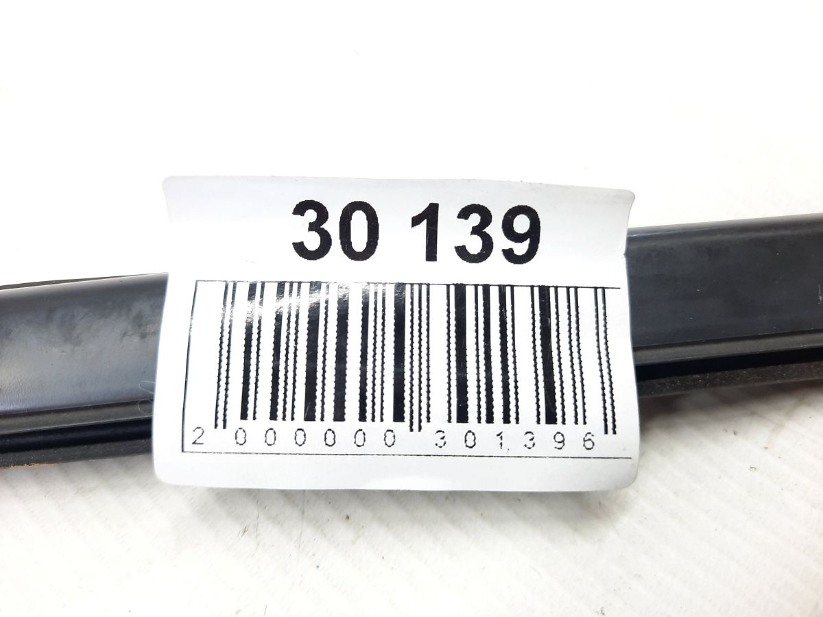 Insight Уплотнительная резинка стекла двери задней левой наружная Honda Insight 2010-2014 72950TM8013 Honda Insight 5