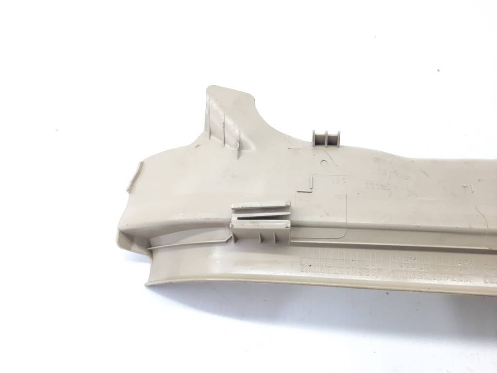 328i xdrive Обшивка заднього порога права BMW 328i xDrive 2006-2012 51477146346 BMW 328i xDrive 3