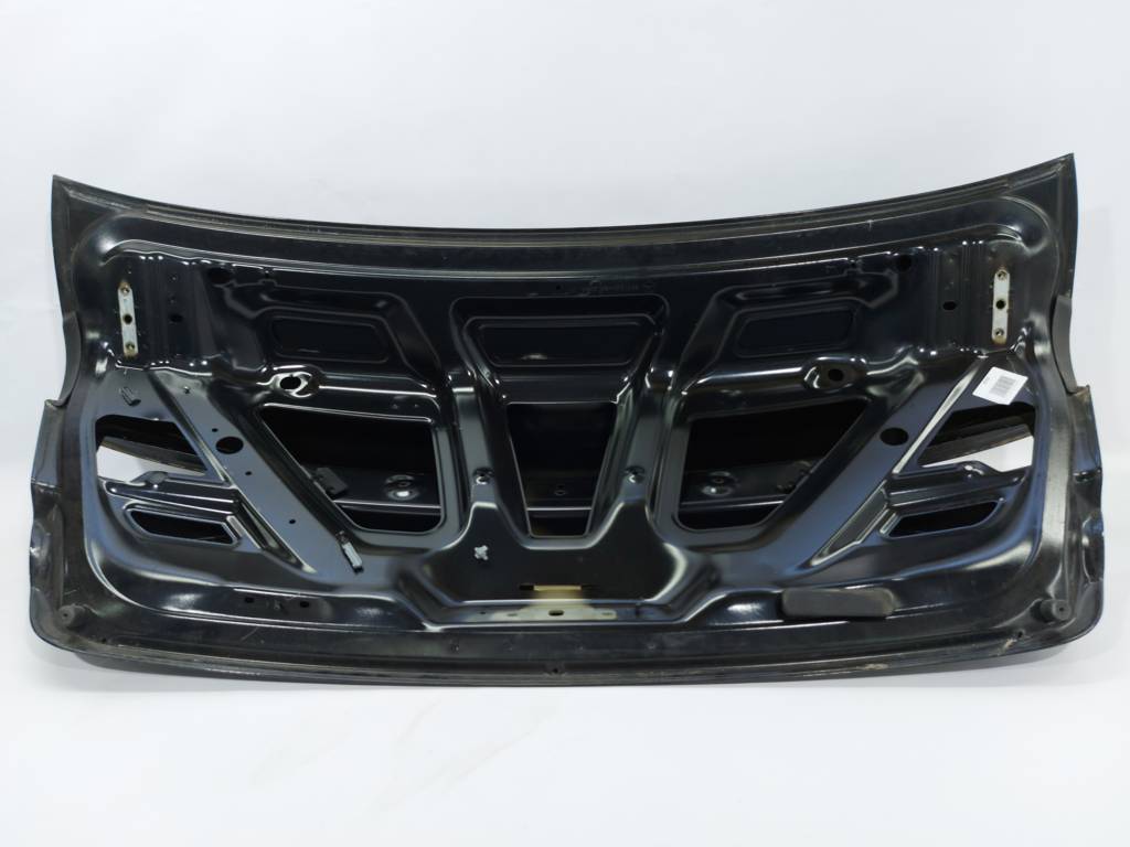 Dart Кришка багажника Dodge Dart 2013-2019 68081664AC Dodge Dart 17