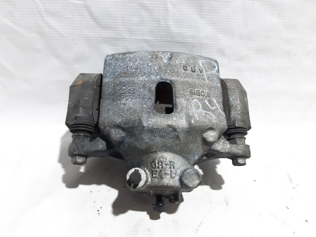 Cadenza. Суппорт тормозной передний правый Kia CADENZA 2014-2016 581903RA60 Kia CADENZA