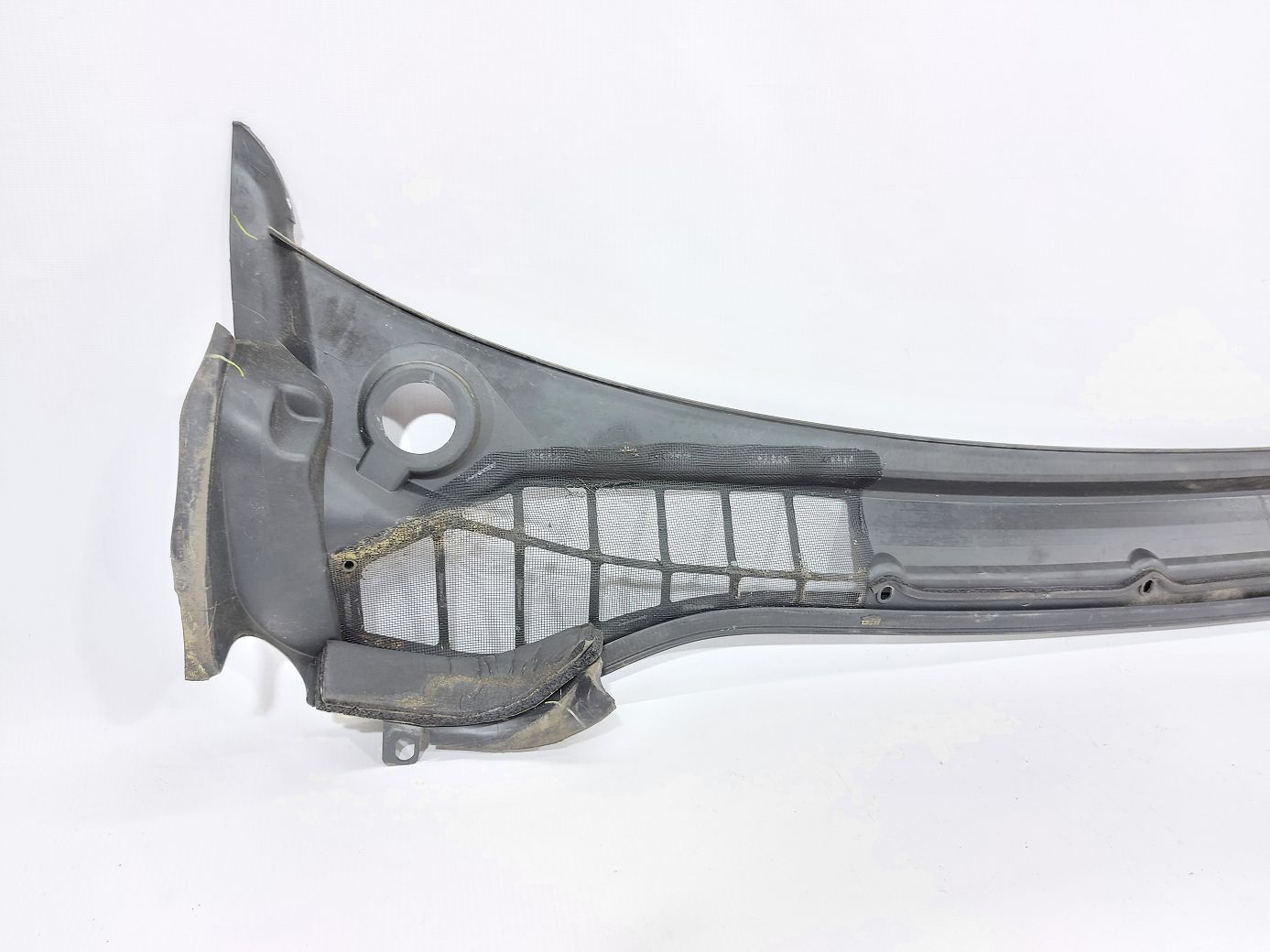 Volt Накладка під лобове скло Chevrolet Volt 2011-2015 22908553 Chevrolet Volt 7
