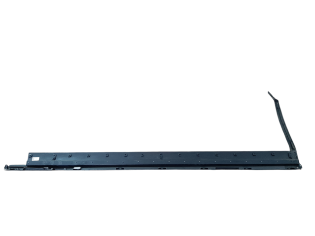 Equinox Поріг (пластик) правий  Chevrolet Equinox EV 2024-2025 85129172 Chevrolet Equinox EV 4