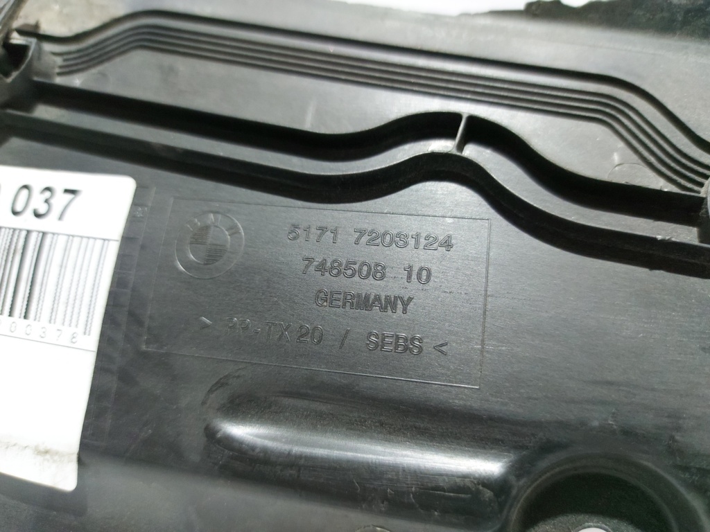 5 series Водостік під лобове скло BMW 5 series 2011-2016 51717203124 BMW 5 series 16