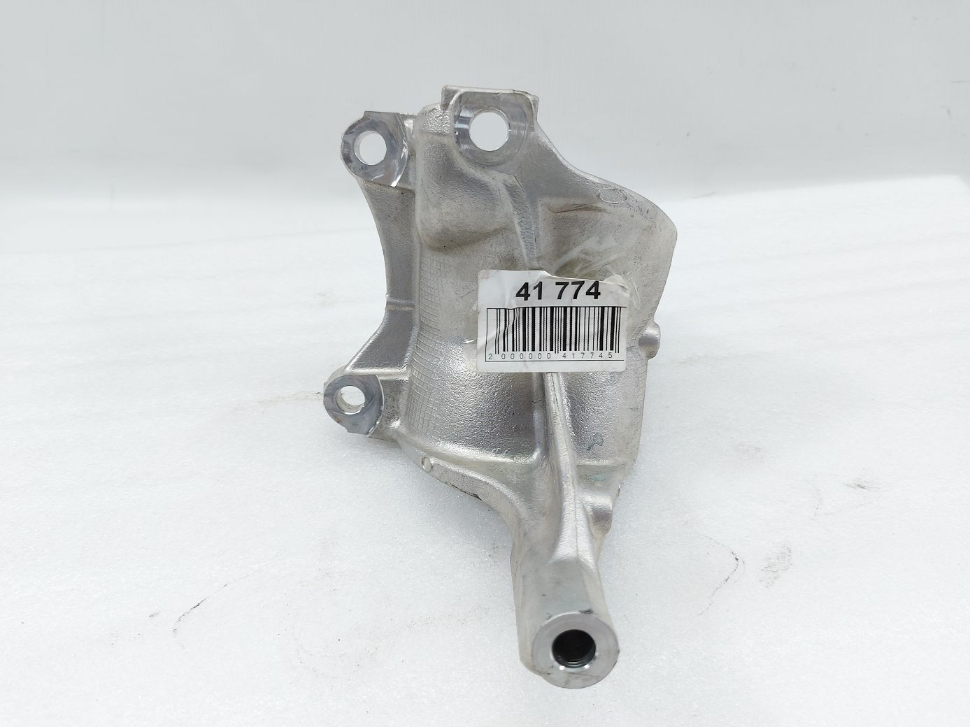 Accord. Кронштейн двигуна задній Honda Accord 2015-2017 50610T2FA01 Honda Accord