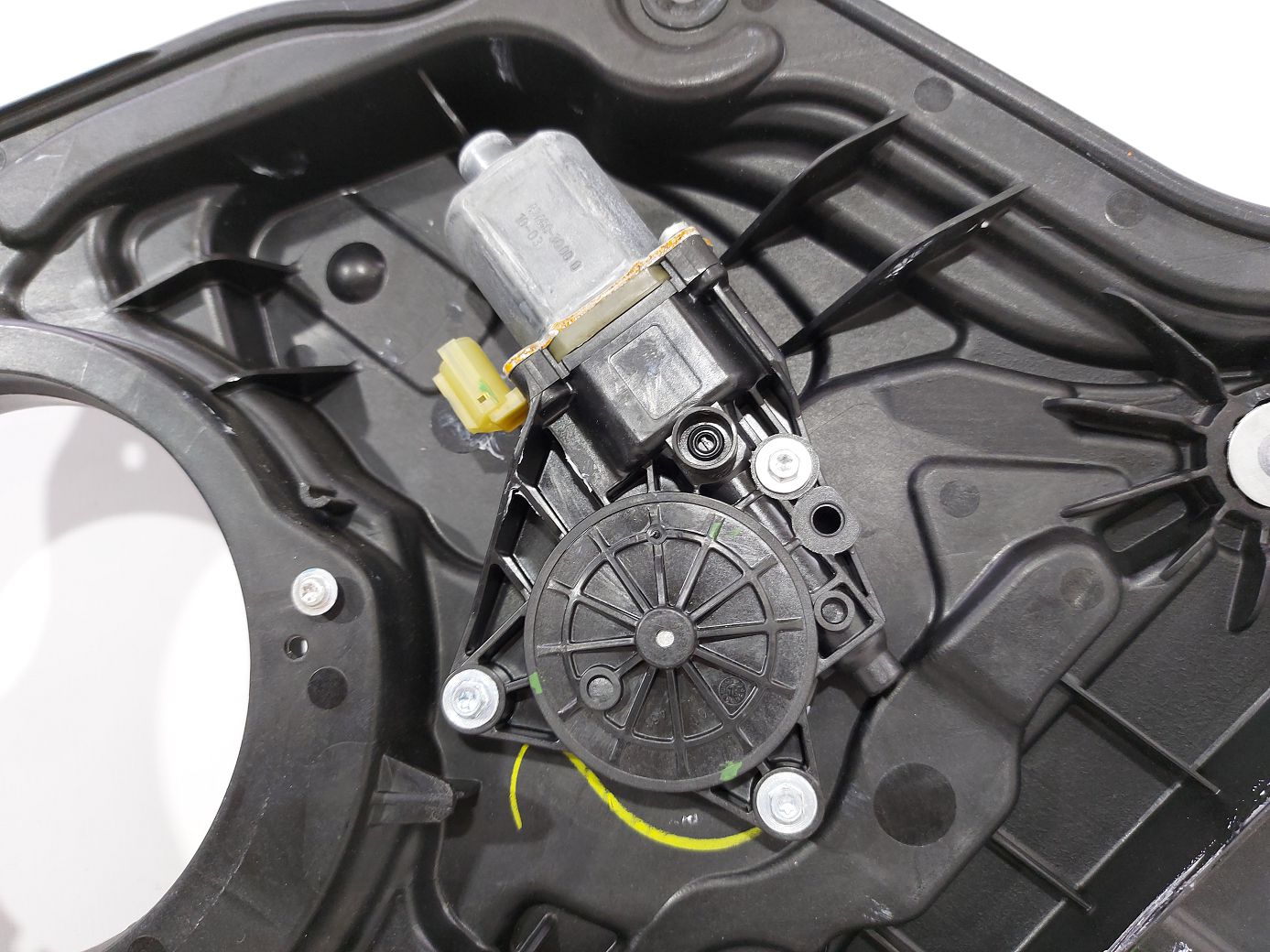 Sonata Склопідйомник дверей задньої правої Hyundai Sonata 2011-2014 834813Q000 Hyundai Sonata 4