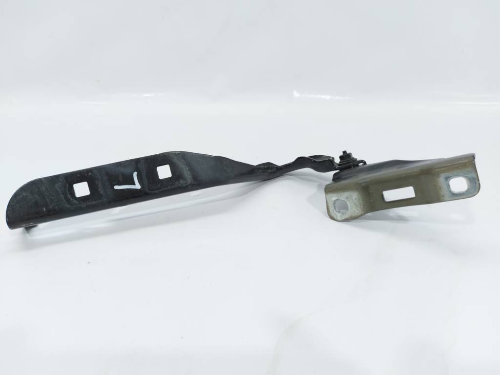 Dart Петля капота левая Dodge Dart 2013-2019 68082131AA Dodge Dart 18