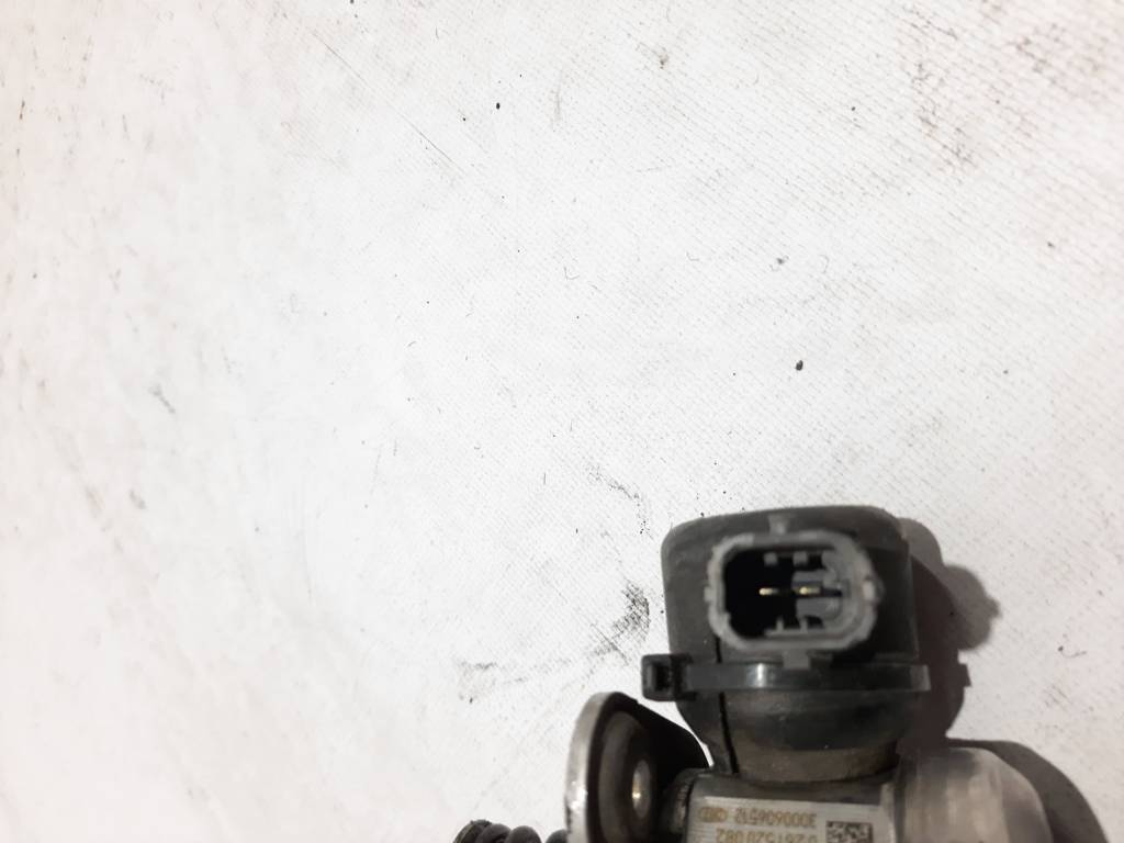 Veloster Топливная магистраль Hyundai Veloster 2012 353202B130 Hyundai Veloster 5