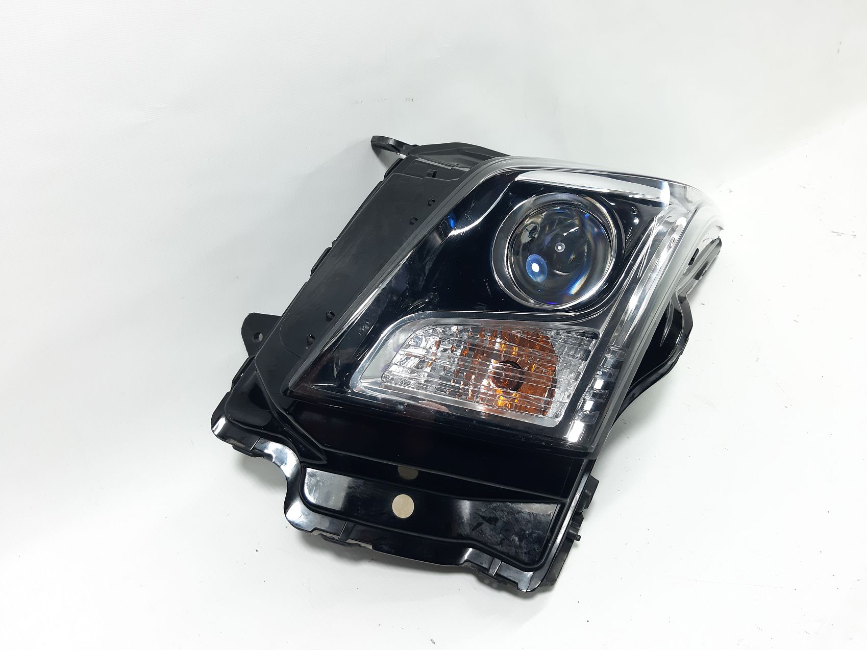 Фари головного світла Фара передня права Cadillac ATS 2015-2019 23236356 Cadillac ATS 2