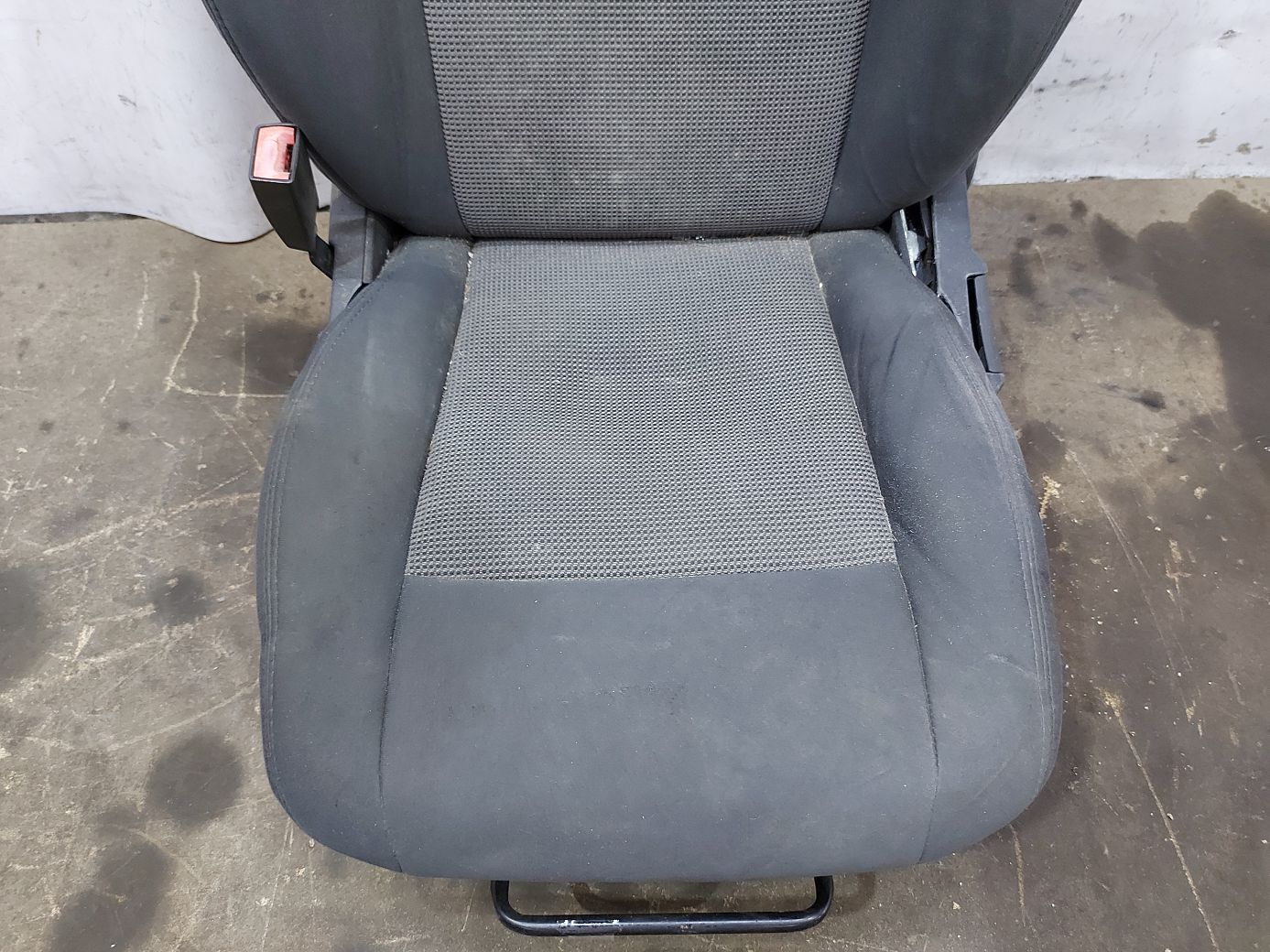 Patriot Сиденье водительское Jeep Patriot 2010-2012 1RG66DK7AA Jeep Patriot 2