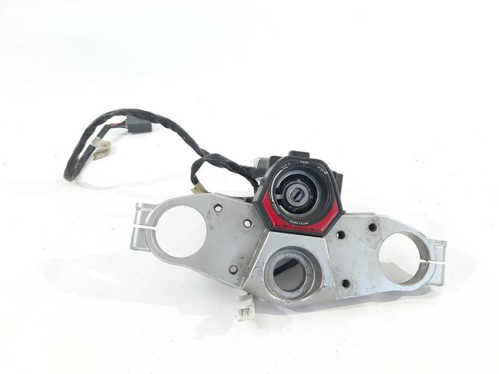 Gtr-1400 Траверса верхня Kawasaki GTR-1400 2008-2014 440390052458 Kawasaki GTR-1400 4