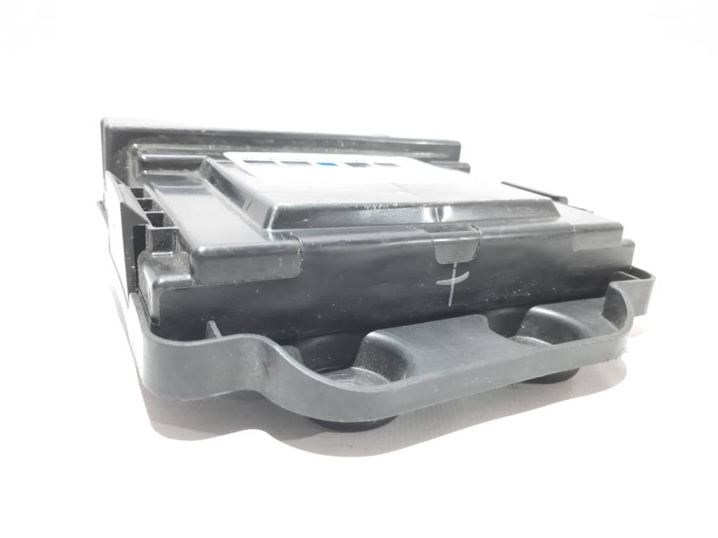 Ats Блок системы комфорта Cadillac ATS 2015 813086121 Cadillac ATS 8 Ats Блок системы комфорта Cadillac ATS 2015 813086121 Cadillac ATS 8