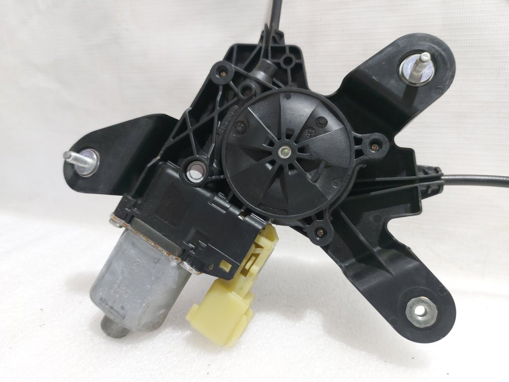 Fusion Стеклоподъёмник двери задней правой Ford Fusion 2013-2020 HS7Z5427008A Ford Fusion 17