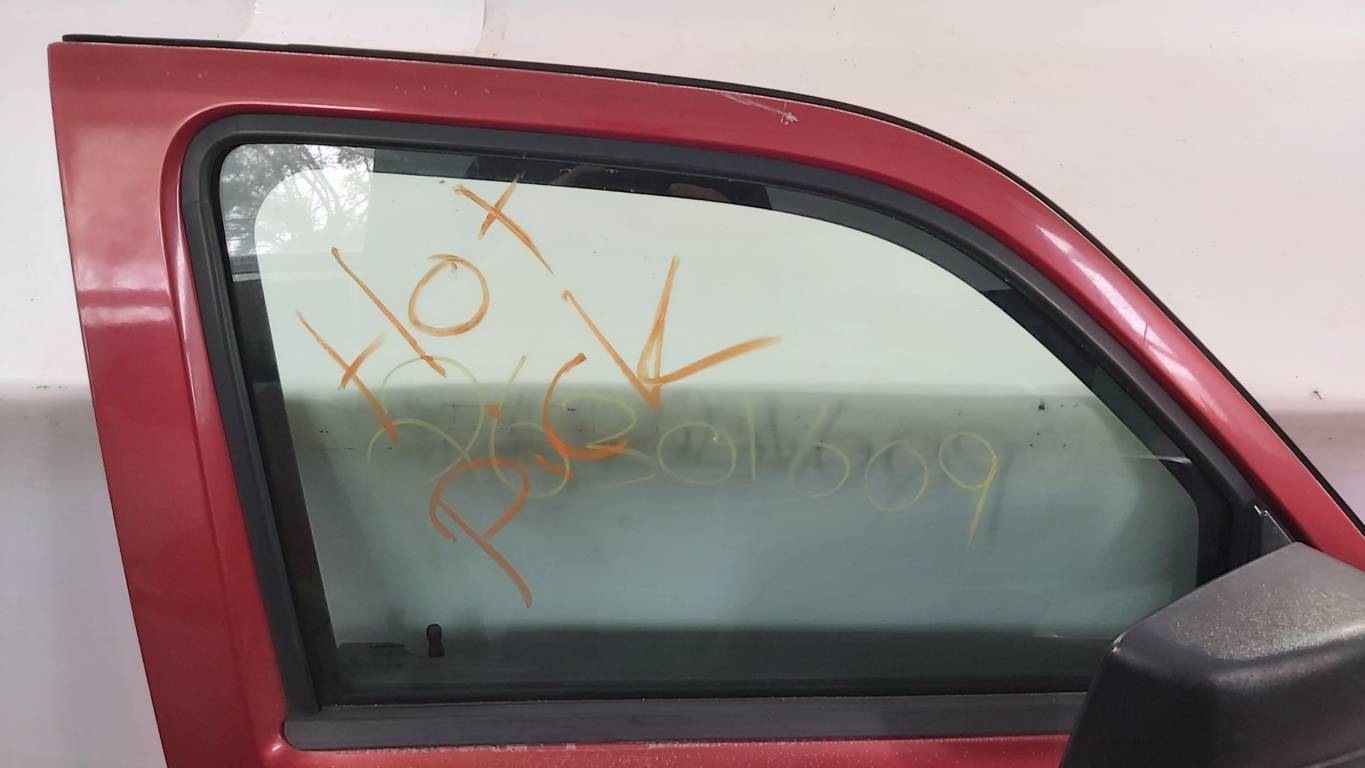 Nitro Двері передні права Dodge Nitro 2009-2011 55360852AG Dodge Nitro 24