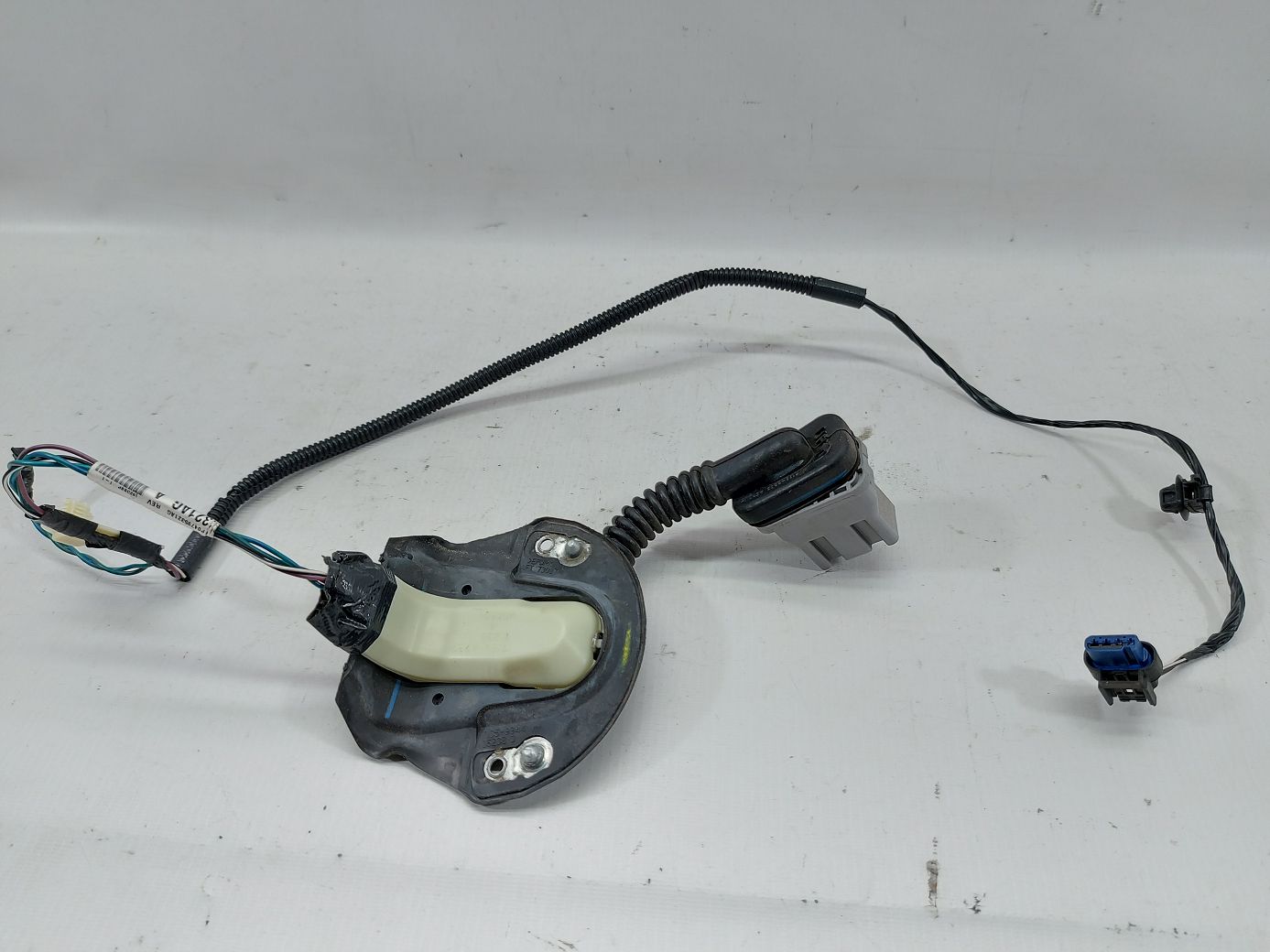 Compass Проводка дверей задньої лівої Jeep Compass 2011-2017 68241089AB Jeep Compass 2