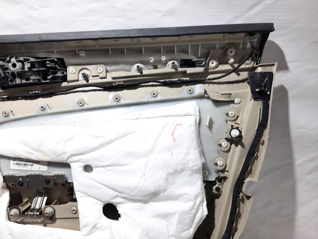 Fusion Карта дверей передньої лівої Ford Fusion 2013-2014 DS7Z5423943DA Ford Fusion 23