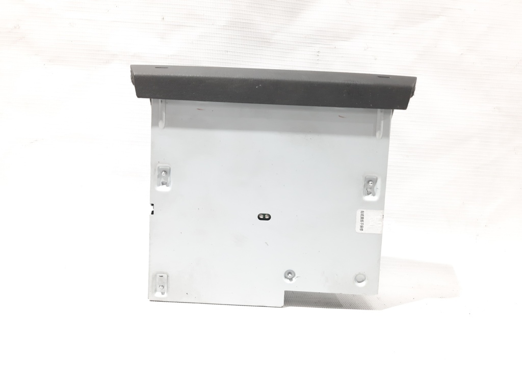 3 CD-дисковод Mazda 3 2014-2018 BLF2669G0D Mazda 3 4