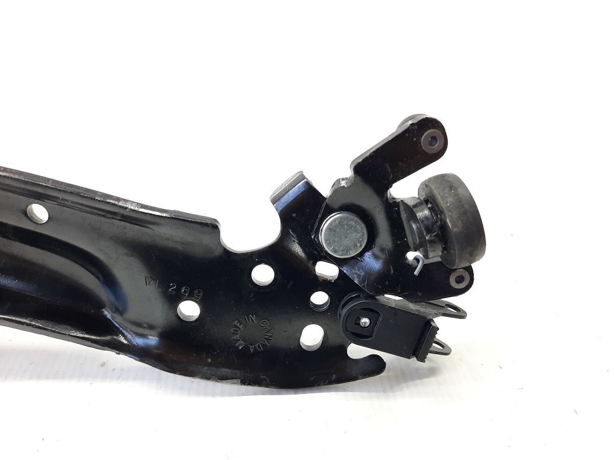 Grand caravan Петля двері задньої лівої нижня Dodge Grand Caravan 2008-2020 5020921AG Dodge Grand Caravan 7