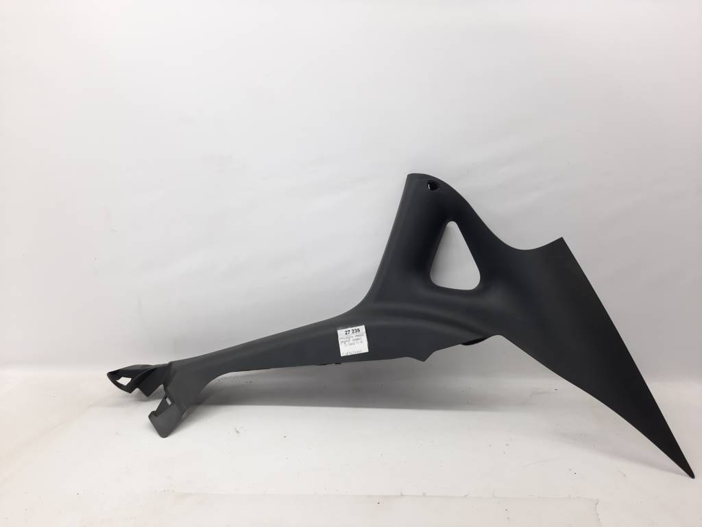 Dart Накладка стійки задньої права Dodge Dart 2013-2019 1SW46DX9AF Dodge Dart 14