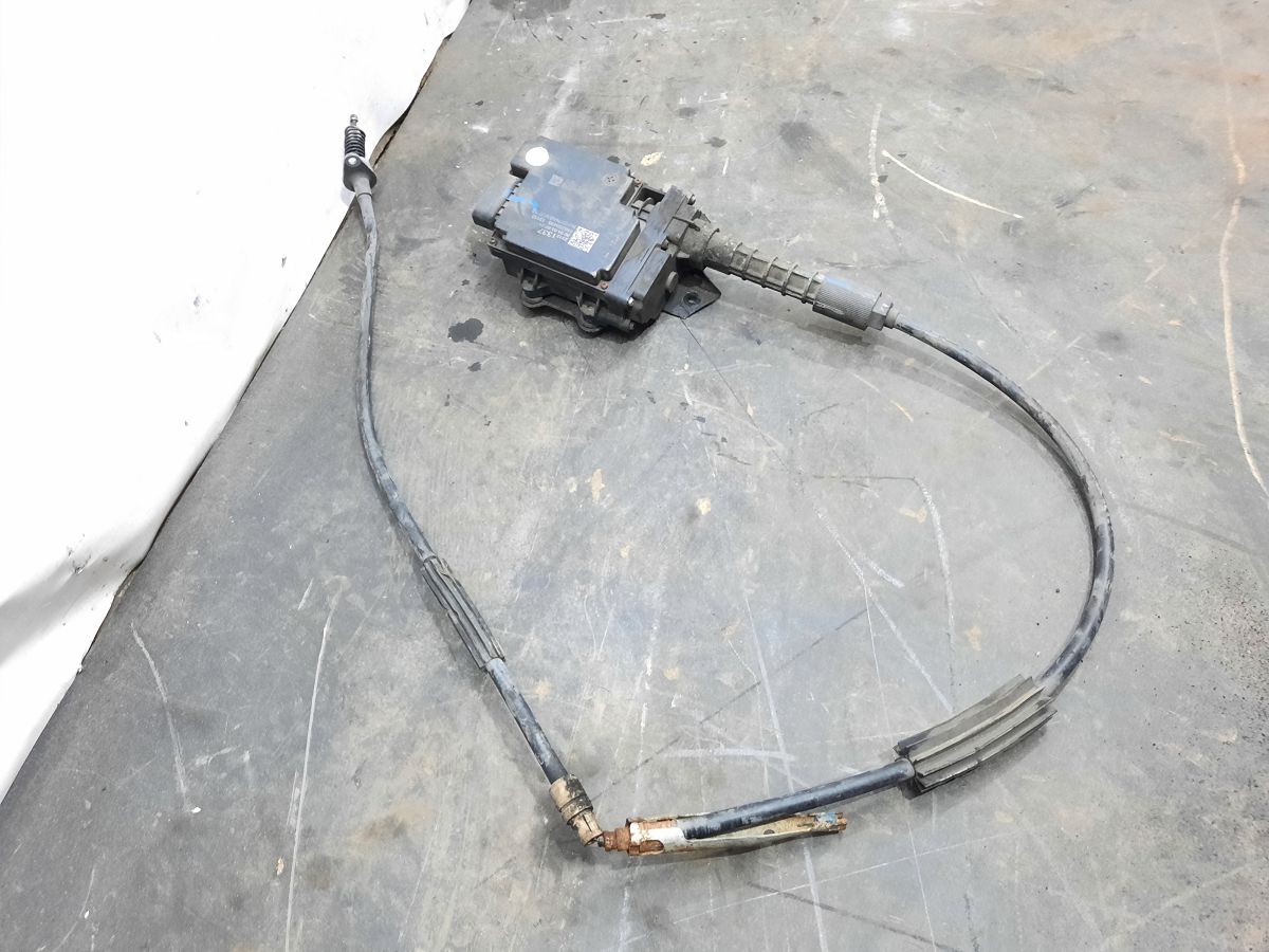 Ats Привод стояночного тормоза Cadillac ATS 2013-2017 13501701 Cadillac ATS 2