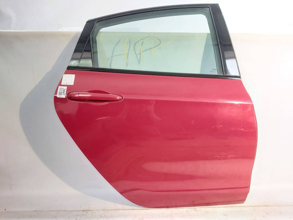 Dart. Дверь задняя правая Dodge Dart 2013-2019 68158726AD Dodge Dart