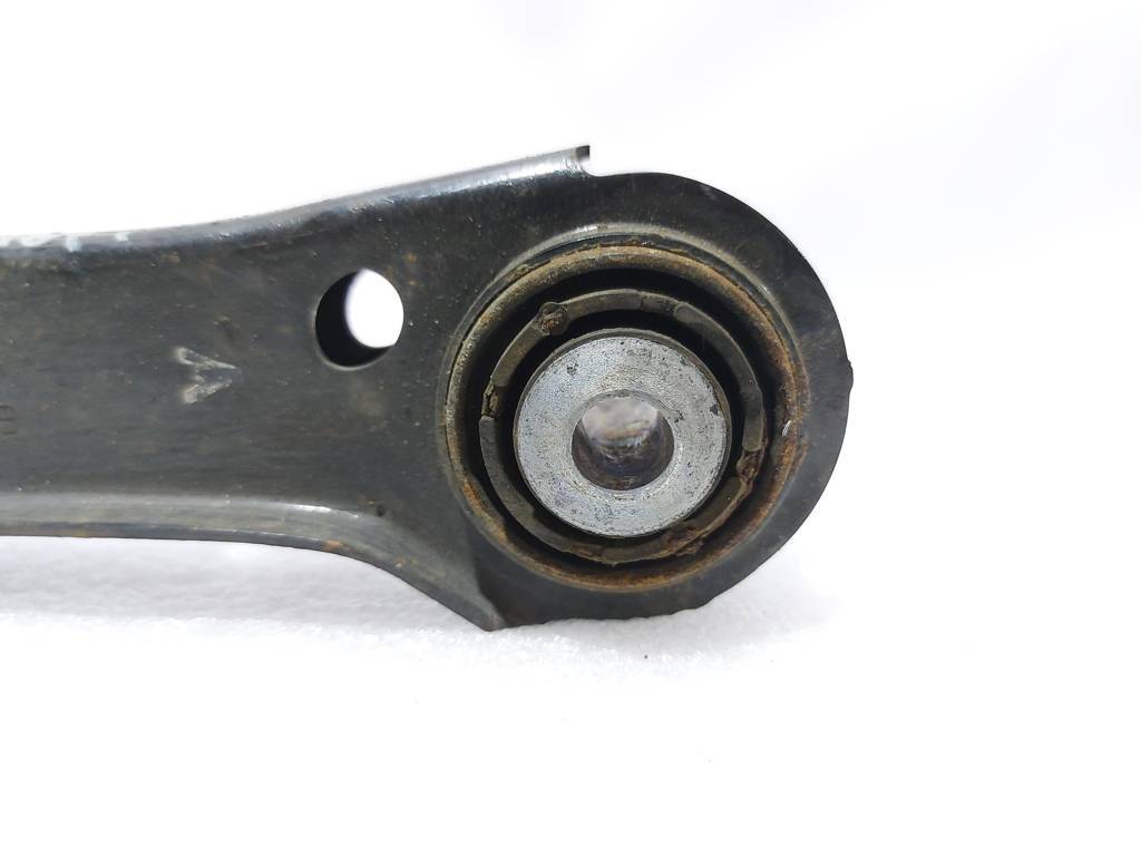 328i xdrive Важіль задній збоку лівий верхній BMW 328i xDrive 2006-2015 33322406289 BMW 328i xDrive 4