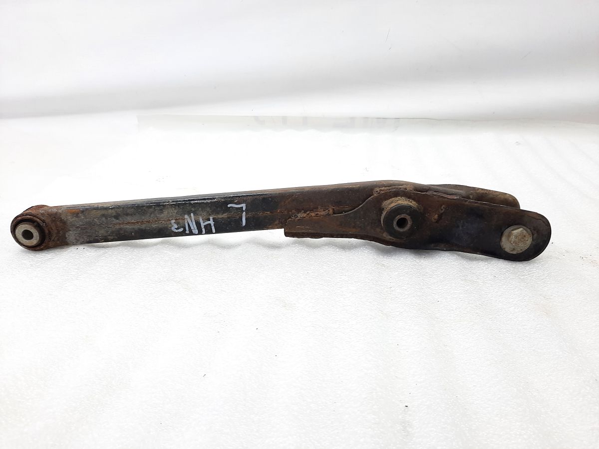 Dart Рычаг задний левый/правый нижний Dodge Dart 2013-2019 68080590AE Dodge Dart 13