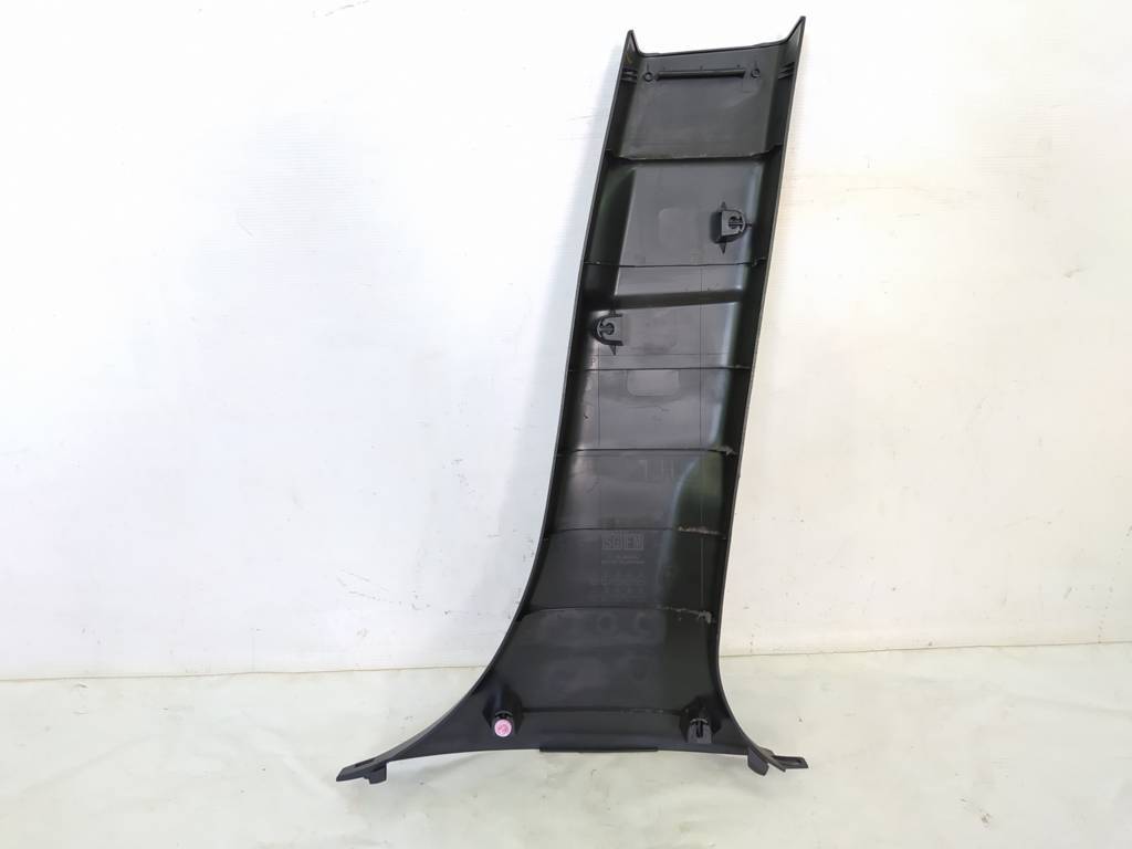 Forester Накладка стійки задньої лівої Subaru Forester 2014-2018 94015SG100LO Subaru Forester 2