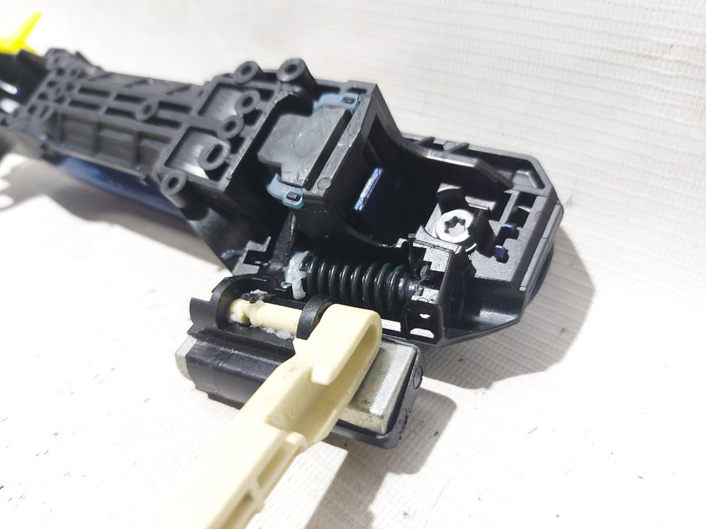 Impreza Ручка дверей зовнішньої задньої лівої з кронштейном Subaru Impreza 2013-2017 61160FJ030EN Subaru Impreza 5