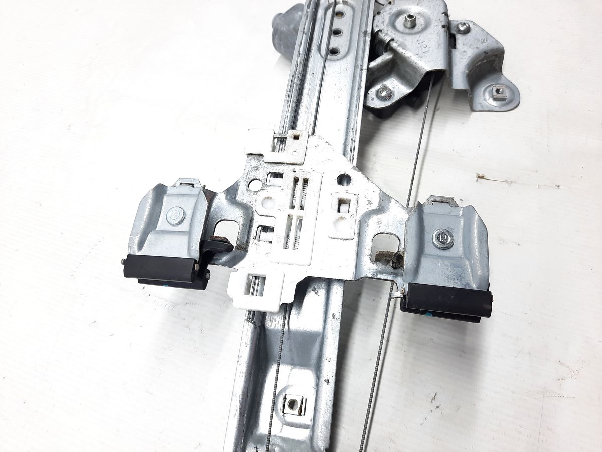 Equinox Склопідйомник дверей задньої лівої Chevrolet Equinox 2012-2017 22803636 Chevrolet Equinox 4