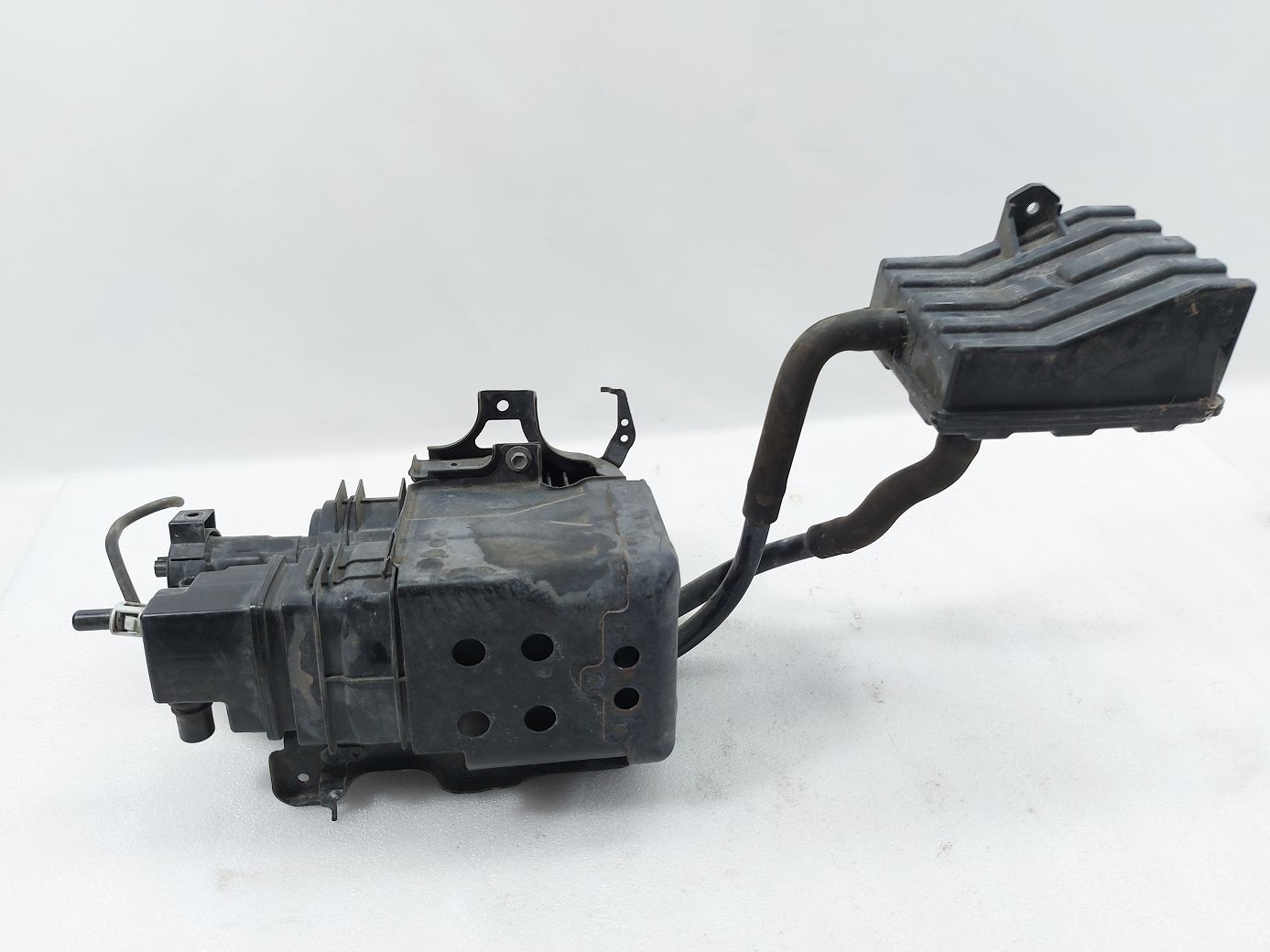 Cr-z Фильтр рециркуляции паров бензина Honda CR-Z 2011-2016 17011TM8L01 Honda CR-Z 5