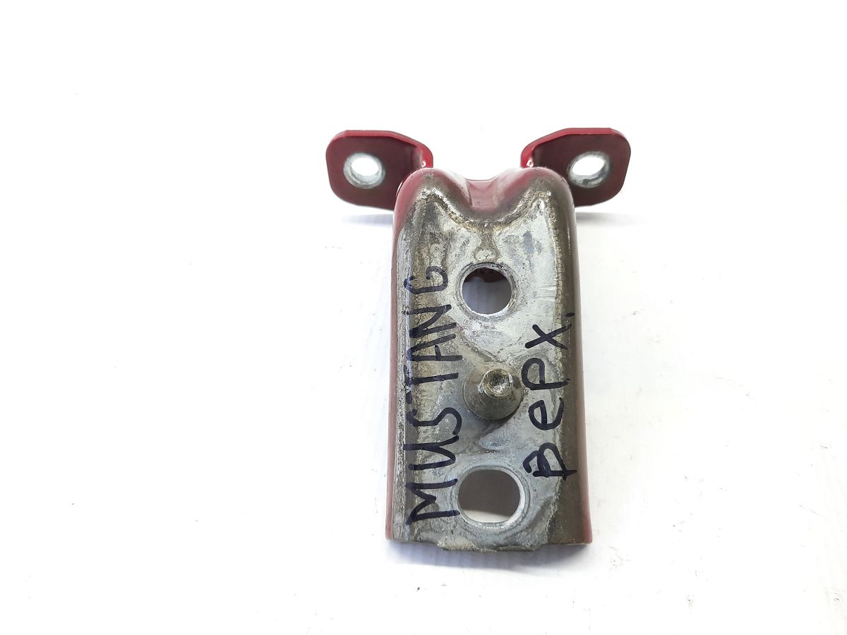 Mustang. Петля двері передньої правої верхня Ford Mustang 2005-2014 4R3Z6322800AA Ford Mustang