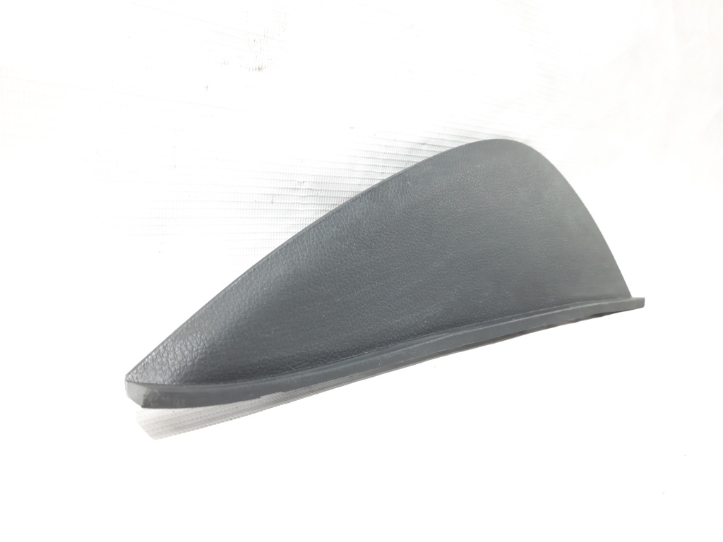 Forte Накладка торпеды боковая правая Kia Forte 2014-2018 84785A7001 Kia Forte 3